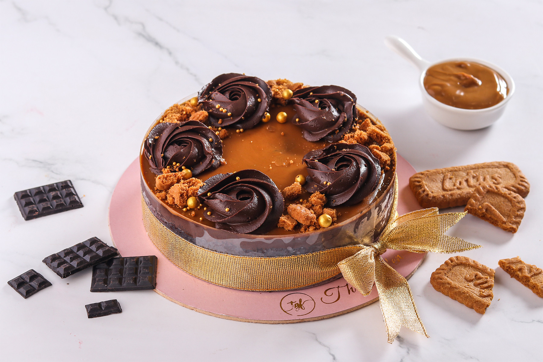 Healthy Choco Biscoff Layered Cake (Eggless)