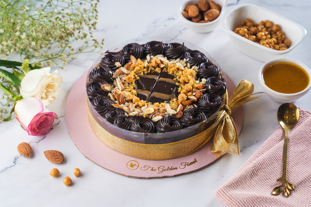 Vegan sugar free chocolate caramel roasted almond cake