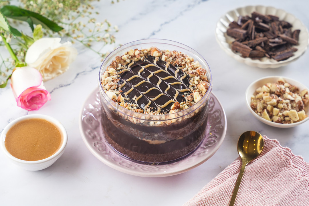 Sugar free chocolate caramel roasted almond tub